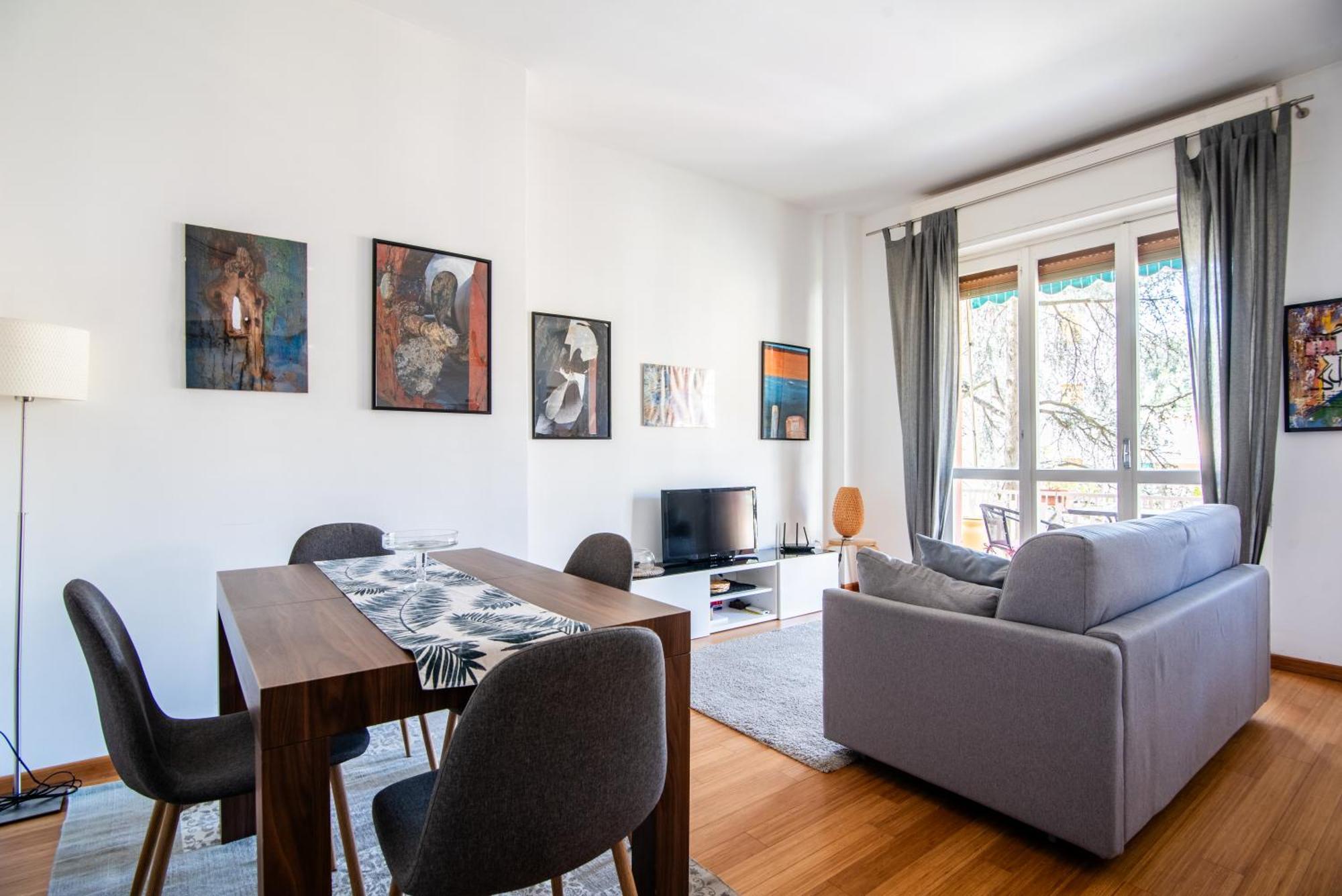 Alma Apartment